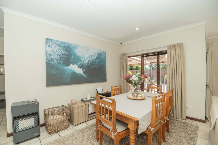 3 Bedroom Property for Sale in Summerstrand Eastern Cape